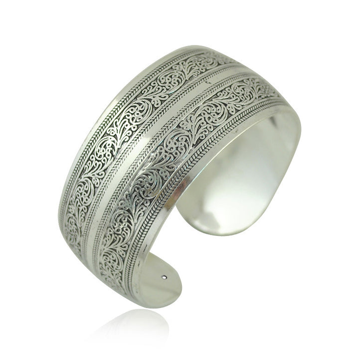 Wholesale Ancient Tibetan Silver Ornament Carved Opening Miao Silver Bracelet JDC-BT-YF007