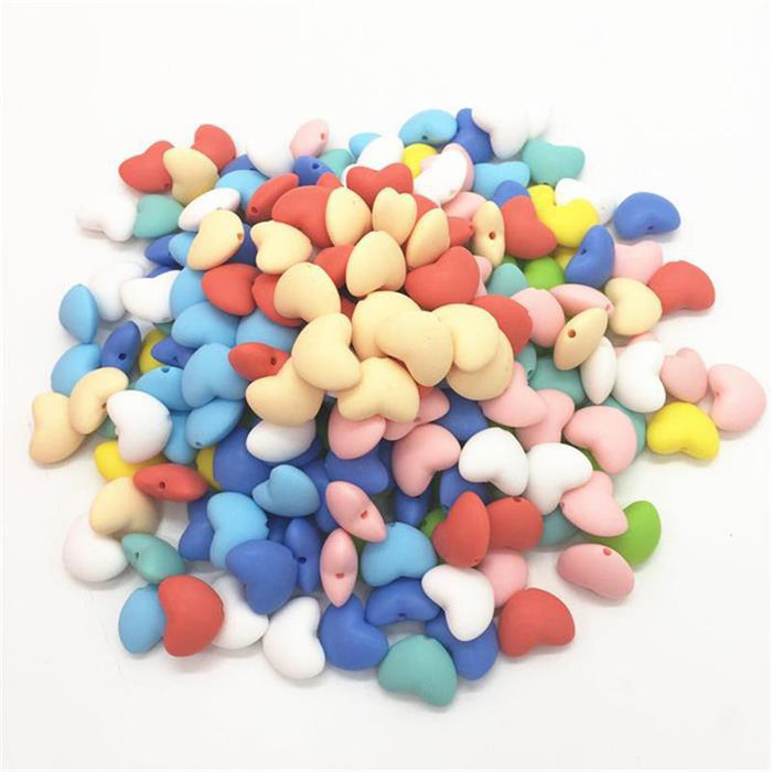 100 piezas al por mayor de 100 piezas de alimentos Beads de silicona de corazón pequeño JDC-BDS-YUEX003