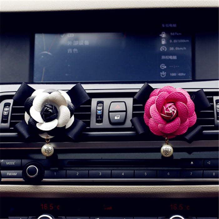 Accesorios al por mayor de automóviles Camellia de cuero Pearl Air Outlet Perfume Clip Moq≥2 JDC-CA-Lanyu009