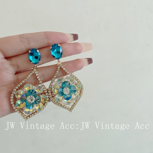 Jewelry WholesaleWholesale blue copper zircon flower earrings JDC-ES-jw006 Earrings 佳伟 %variant_option1% %variant_option2% %variant_option3%  Factory Price JoyasDeChina Joyas De China