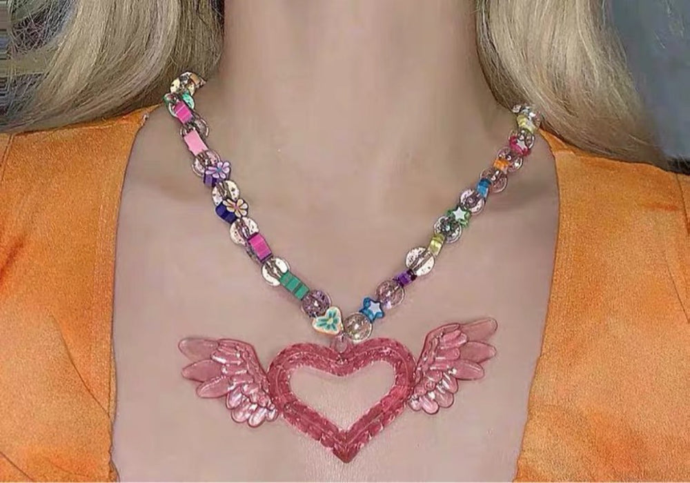 Wholesale Necklace Acrylic Heart Wings Painted Glitter Beads Necklace JDC-NE-DLF009