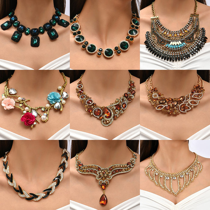 Wholesale Necklaces Alloy Exaggerated Petal Pearl Multicolored Diamonds JDC-NE-YYB003