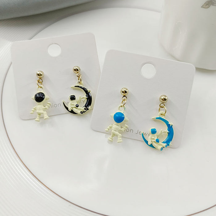 Jewelry WholesaleWholesale star moon astronaut asymmetric S925 silver needle Earrings JDC-ES-HZQ009 Earrings 青之荷 %variant_option1% %variant_option2% %variant_option3%  Factory Price JoyasDeChina Joyas De China