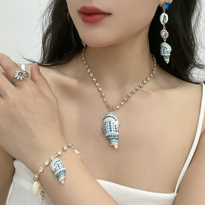 Wholesale the blue coast series resin conch inlaid necklace JDC-NE-KenJ001
