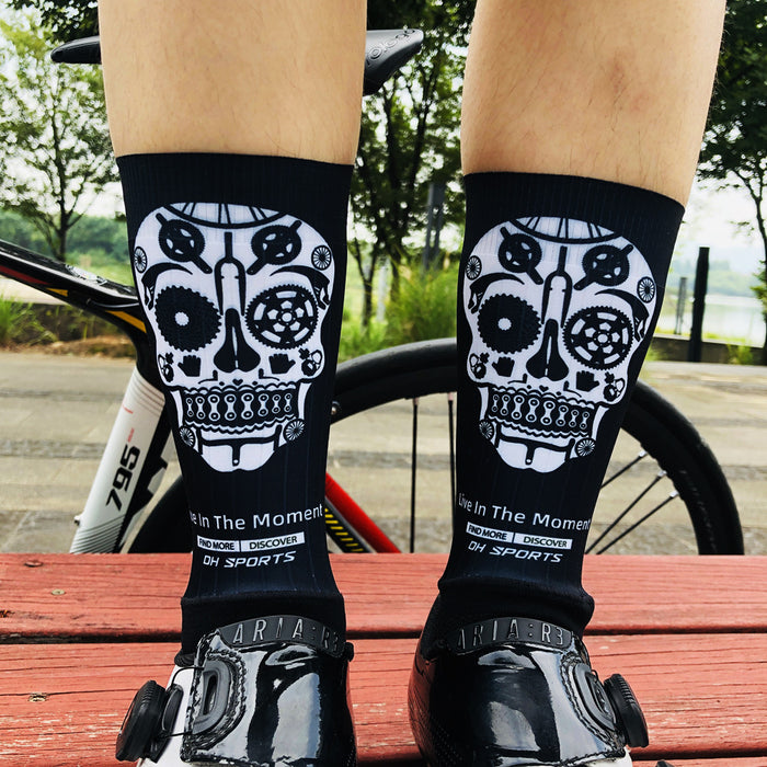 Calcetines de calcetines al por mayor calcetines ciclismo de ciclismo mimado de la humedad del tubo medio jdc-sk-qit005