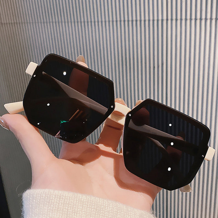 Wholesale personality polygonal sunglasses women round long face JDC-SG-MiM003