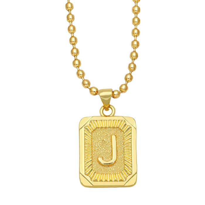 Moda de moda al por mayor Versátil 26 collares de alfabeto inglés con plateado de 18k Gold Square Letters JDC-Ne-AS586