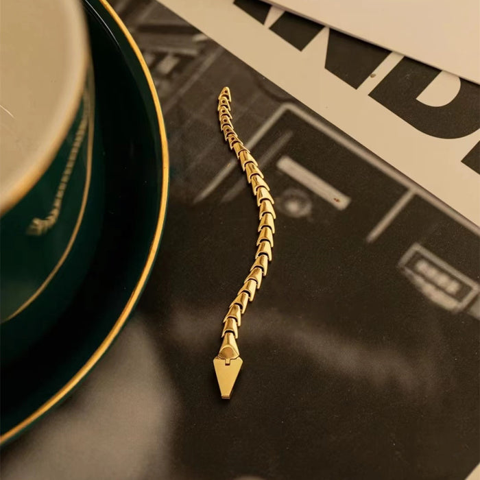 Diseño de nicho de lujo de alta gama de anillo de serpiente al por mayor Exquisito JDC-RS-AASM001