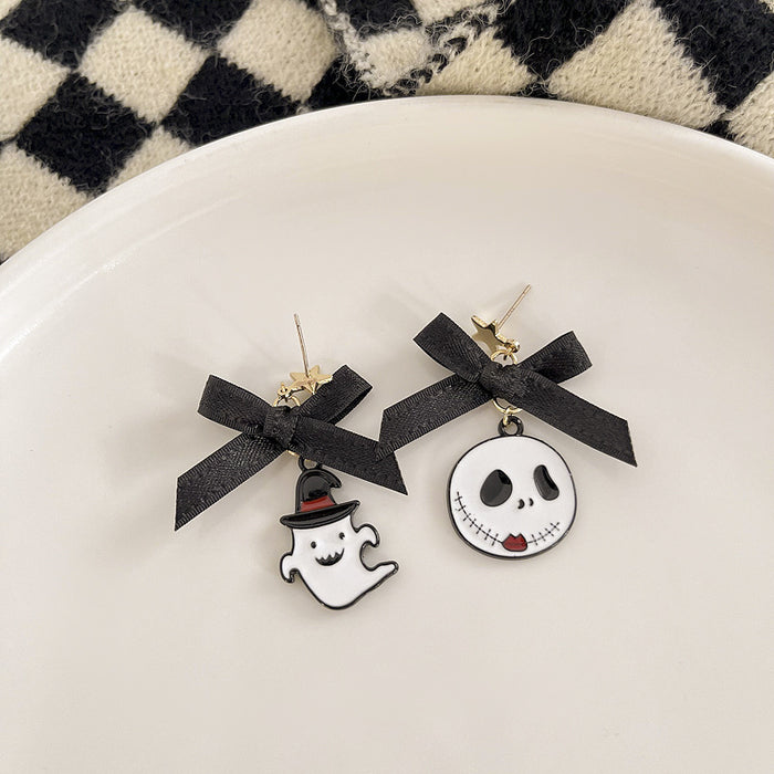 Wholesale Earrings Alloy Halloween Skull Ghost Stud Earrings Ear Clips JDC-ES-Tql015