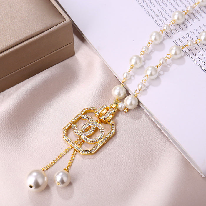 Wholesale necklace alloy letter pendant pearl tassel long sweater chain (F) MOQ≥2 JDC-NE-YouH018