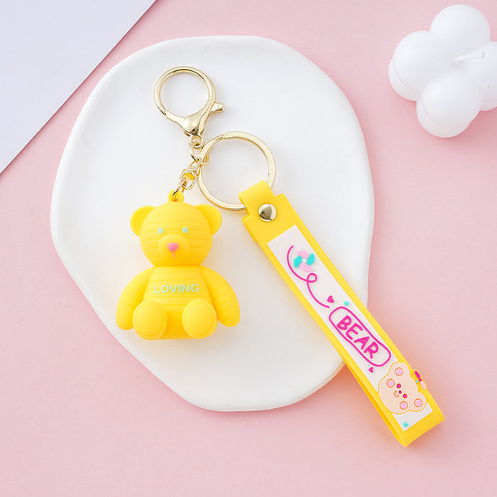 Keychains al por mayor para mochilas PVC Bear Keychain Love Bear Lindo Girl Heart Moq≥2 JDC-KC-YY030