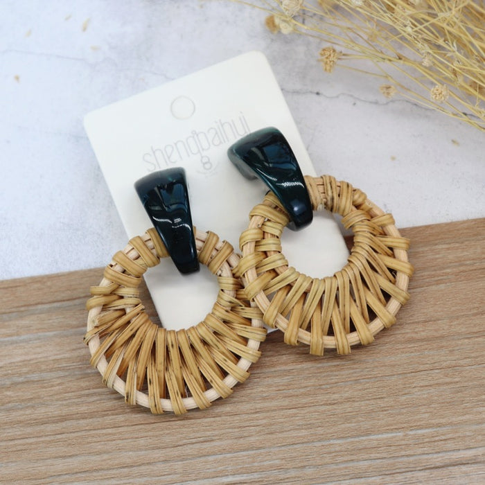 Wholesale Handmade Rattan Woven Stud Earrings Bohemian Beach Vacation Style JDC-ES-Luox004