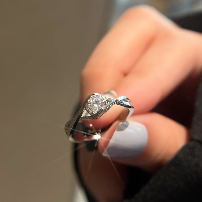 Wholesale Ring Six-claw inlaid sparkling diamond light luxury temperament JDC-RS-YFY003