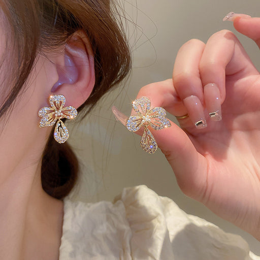 Jewelry WholesaleWholesale genuine gold plated silver needle pearl zircon flower earrings JDC-ES-BY197 Earrings 宝钰 %variant_option1% %variant_option2% %variant_option3%  Factory Price JoyasDeChina Joyas De China