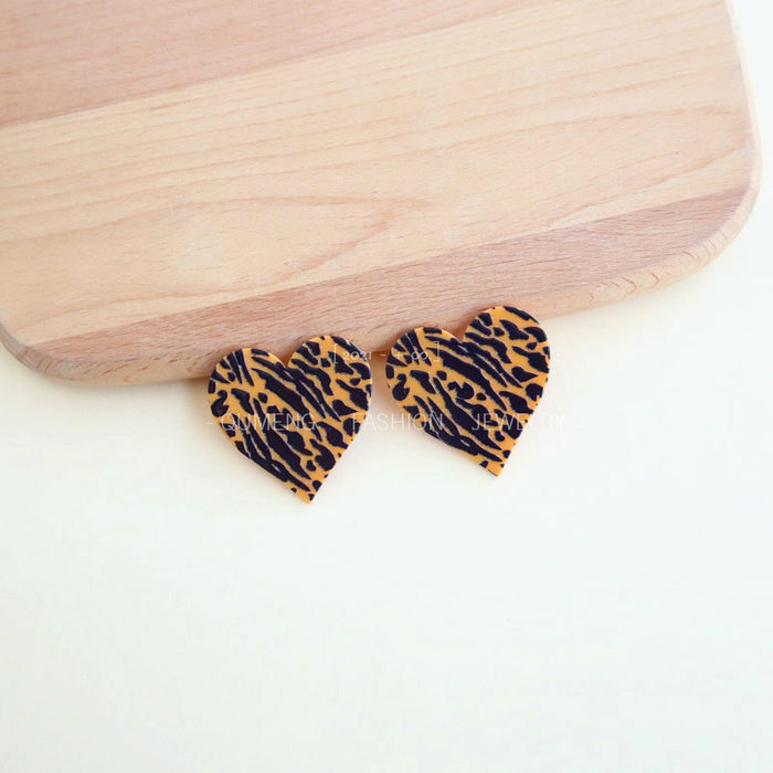 Wholesale Earrings Acrylic Heart Shape Leopard Zebra Cow Python Giraffe Tiger Print JDC-ES-MOSHU065
