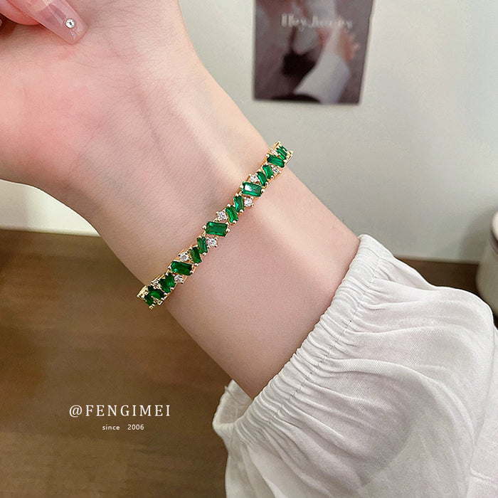 Wholesale Emerald Zircon Stitched Wave Shape Open Bracelet JDC-BT-Fengm001