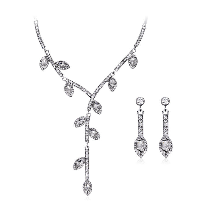 Wholesale Zinc Alloy Tassel Leaf Rhinestone Necklace Earrings Set JDC-ES-GSDB055
