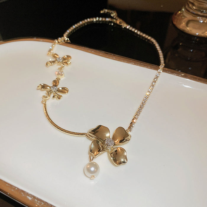 Wholesale Necklace Metal Pearl Diamond Flowers JDC-NE-BY087
