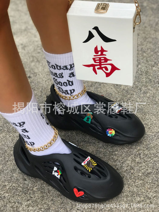 Wholesale Large Size Rubber Plastic Coconut Hole Shoes Baotou Sandals JDC-SD-ShangL003