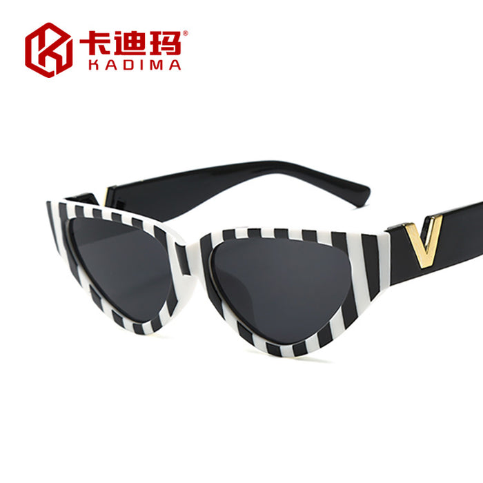 Wholesale Sunglasses PC Cat Eye Narrow Edge Zebra Pattern JDC-SG-XiA051