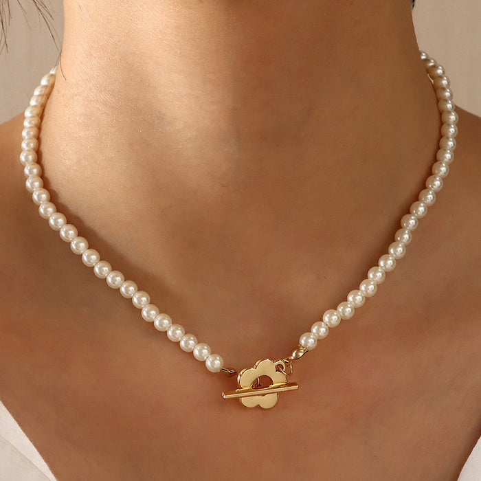 Wholesale French temperament pearl necklace creative OT buckle metal necklace JDC-NE-NZ336