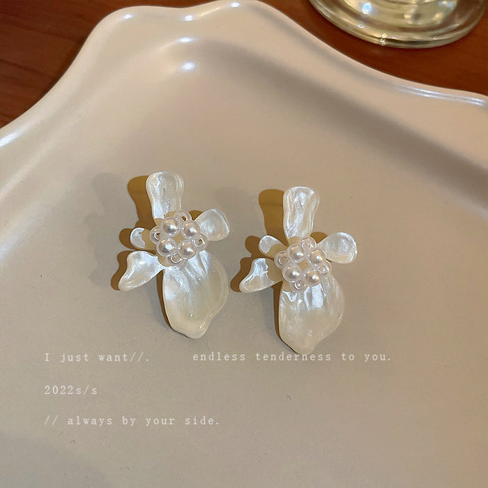 Pendientes acrílicos de flor de perlas al por mayor JDC-ES-Fengm071