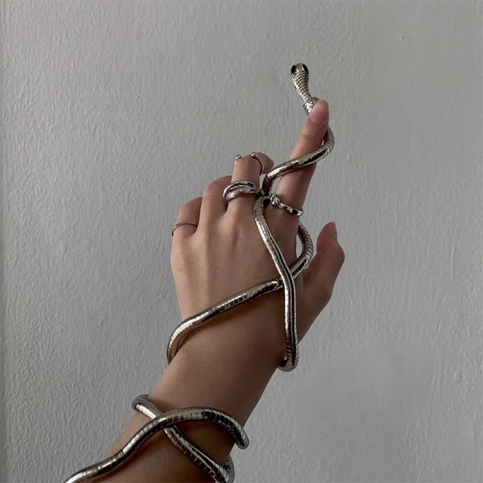 Wholesale Necklace Alloy Character Winding Snake Shape JDC-NE-XiaEr001