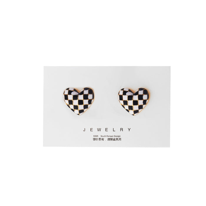 Jewelry WholesaleWholesale three-dimensional peach checkerboard checkerboard alloy stud earrings JDC-ES-F002 Earrings 韩之尚 %variant_option1% %variant_option2% %variant_option3%  Factory Price JoyasDeChina Joyas De China