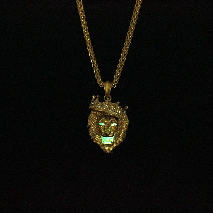 Wholesale Luminous Necklace Men Unisex Luminous Pendant Diamond Crown Lion Head MOQ≥2 JDC-NE-Fhong003