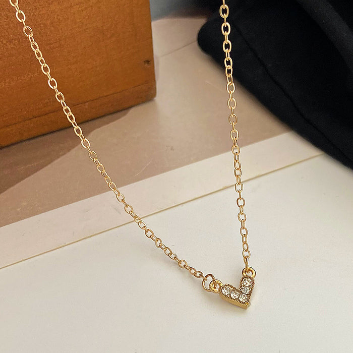 Wholesale Necklace Alloy Diamond Mini Heart Clavicle Chain JDC-NE-D352