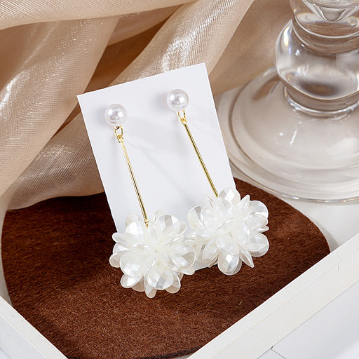 Jewelry WholesaleWholesale Silver Needle White Pearl Flower Stud Earrings JDC-ES-Mdd029 Earrings 萌豆豆 %variant_option1% %variant_option2% %variant_option3%  Factory Price JoyasDeChina Joyas De China
