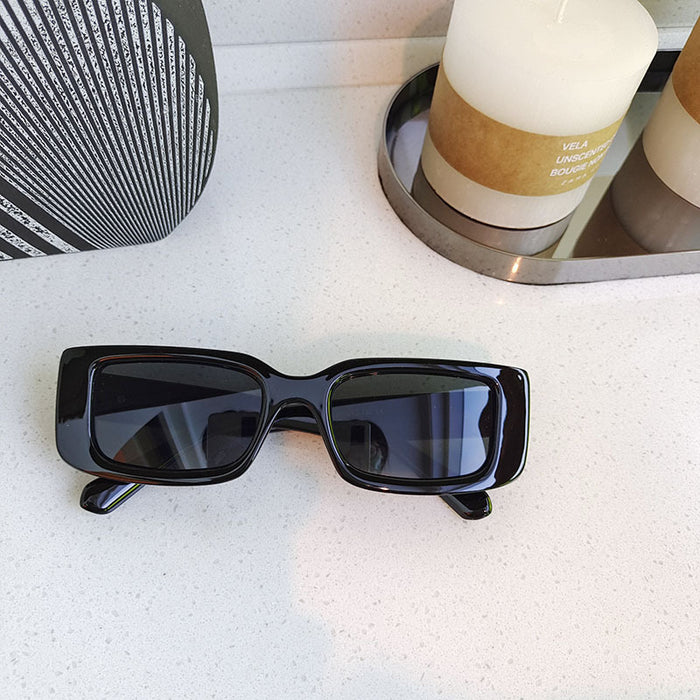 Protección UV al por mayor gafas de sol de marco pequeño JDC-SG-JingM012