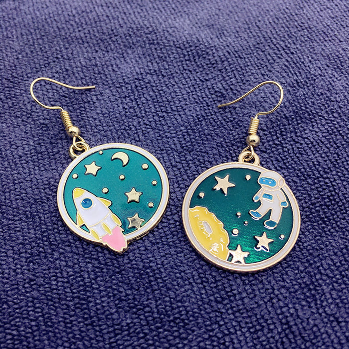 Wholesale Earrings Alloy Ceramic Spaceman Earrings MOQ≥2 JDC-ES-Yihan011