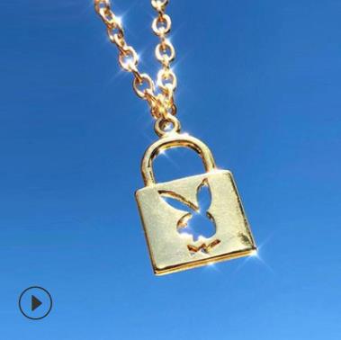 Wholesale Necklace Alloy Shiny Rabbit Head Key Lock Necklace MOQ≥2 JDC-NE-Fhong011