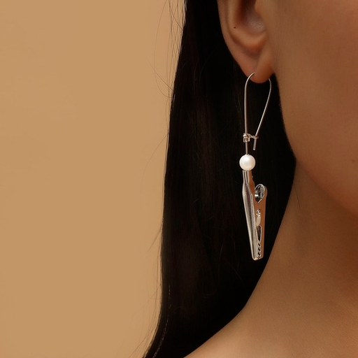 Wholesale alloy clip earrings single JDC-ES-D556 Earrings JoyasDeChina Wholesale Jewelry JoyasDeChina Joyas De China