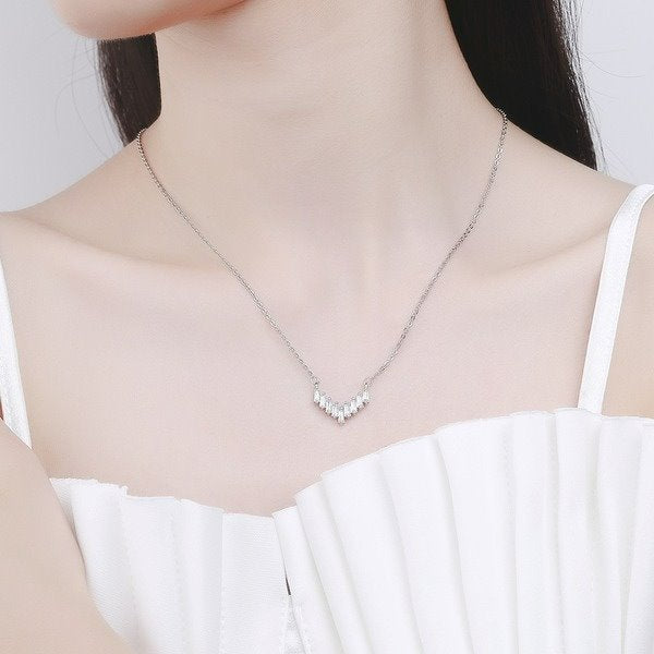 Wholesale alloy flash Rhinestone v-shaped necklace Sterling Silver Jewelry JDC-NE-BLX039 NECKLACE 宝来兴 Wholesale Jewelry JoyasDeChina Joyas De China