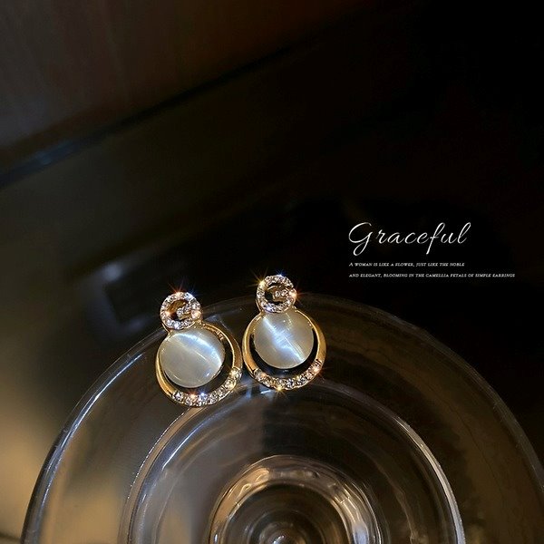 Wholesale alloy gold letter Earrings JDC-ES-BY-074 Earrings 宝钰 Wholesale Jewelry JoyasDeChina Joyas De China