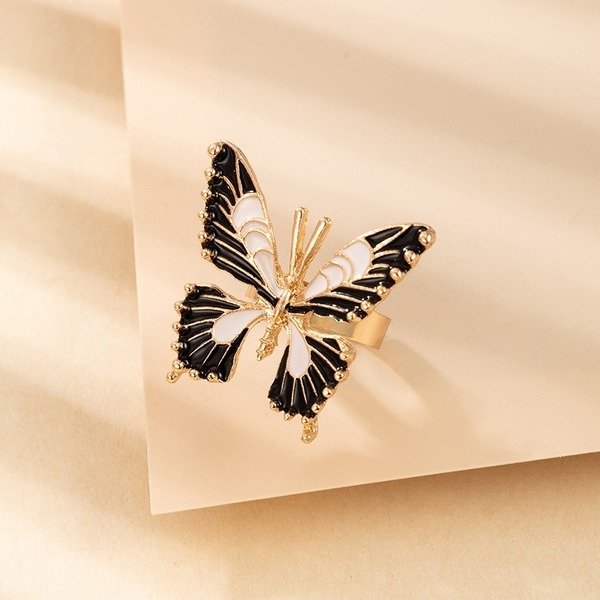 Bulk Jewelry Wholesale Alloy Golden Butterfly Creative Retro Insect Ring JDC-RS-C179 Wholesale factory from China YIWU China