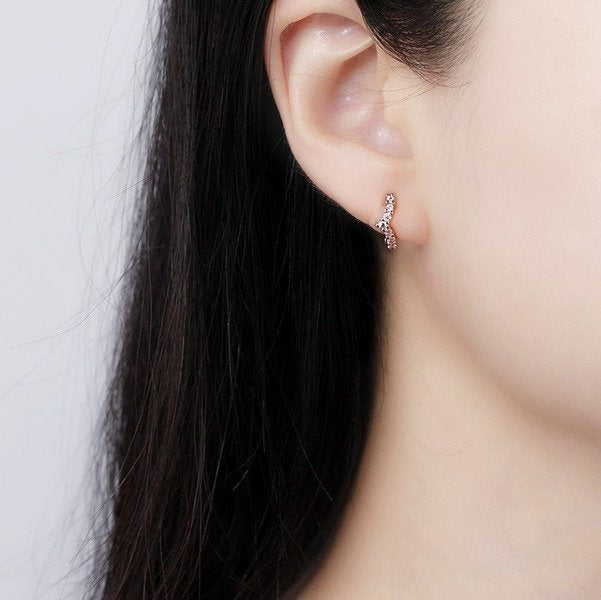 Wholesale alloy heart-shaped wave stud earrings JDC-ES-QLX047 Earrings 巧兰轩 Wholesale Jewelry JoyasDeChina Joyas De China