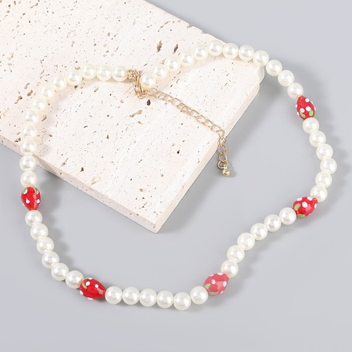 Wholesale alloy imitation pearl resin small strawberry necklaces JDC-NE-JL161 necklaces JoyasDeChina Wholesale Jewelry JoyasDeChina Joyas De China