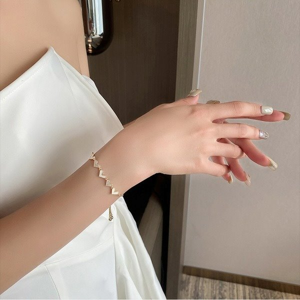 Wholesale alloy love gold bracelet JDC-BT-YWJQ002 Bracelet 义乌精巧 Wholesale Jewelry JoyasDeChina Joyas De China