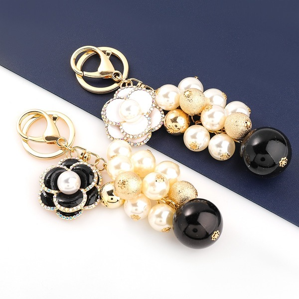 Bulk Jewelry Wholesale alloy oil drop inlaid Pearl Flower Keychains JDC-KC-CL006 Wholesale factory from China YIWU China
