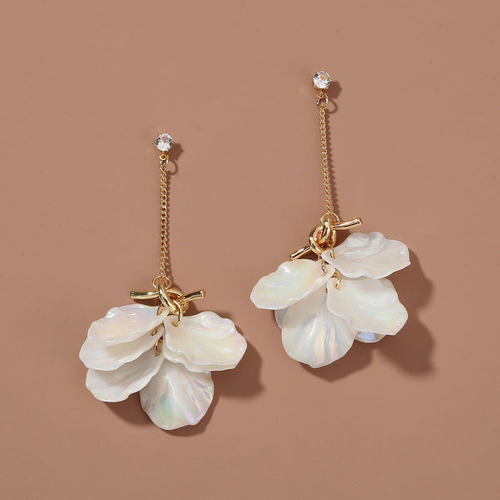 Wholesale Alloy pearl white petal Earrings JDC-RS-NM022 Earrings 诺铭 Alloy Wholesale Jewelry JoyasDeChina Joyas De China