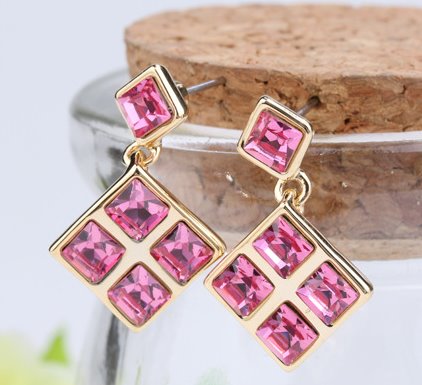 Wholesale alloy Rhinestone love cube earrings JDC-ES-YinX025 Earrings 伊杏 rose red Wholesale Jewelry JoyasDeChina Joyas De China