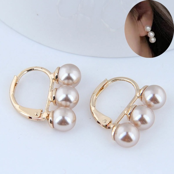 Bulk Jewelry Wholesale alloy semicircle c-shaped pearl earrings JDC-ES-wy044 Wholesale factory from China YIWU China