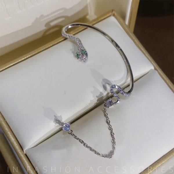 Wholesale alloy snake-shaped ear clips JDC-ES-XuF003 Piercings 旭帆 Wholesale Jewelry JoyasDeChina Joyas De China