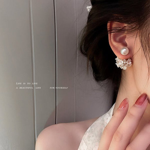 Wholesale Alloy White Flower Earrings JDC-ES-BY019 Earrings 宝钰 Wholesale Jewelry JoyasDeChina Joyas De China