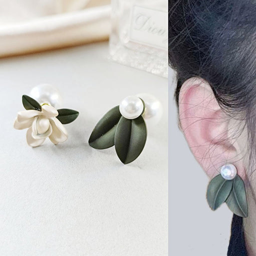 Wholesale asymmetric leaf gardenia flower pearl alloy earrings JDC-ES-HZQ004 Earrings 青之荷 Wholesale Jewelry JoyasDeChina Joyas De China