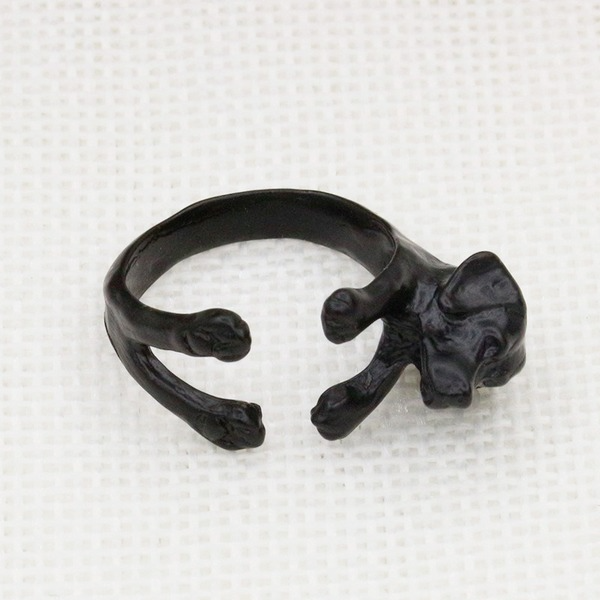 Bulk Jewelry Wholesale black alloy cat claw ring JDC-RS-D033 Wholesale factory from China YIWU China