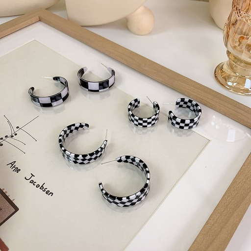 Wholesale black and white checkerboard acrylic earrings JDC-ES-W360 Earrings JoyasDeChina Wholesale Jewelry JoyasDeChina Joyas De China